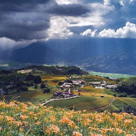 Story Inn City Хуалянь Экстерьер фото